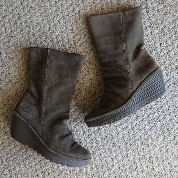 Fly London suede Ankle Boots in Army green size 38.5 - Picture 1 of 12